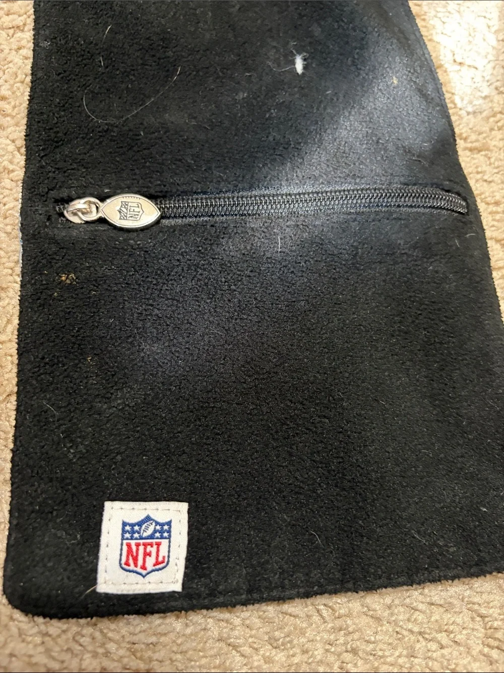 Detroit Lions Scarf with Inside Zippered pocket